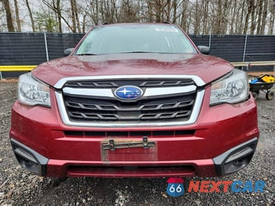 Piąte zdjęcie samochodu w środku: 2018 SUBARU FORESTER 2.5I VIN:JF2SJABC7JH436335 - miniatura