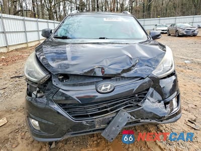 Piąte zdjęcie samochodu w środku: 2014 HYUNDAI TUCSON SE VIN:KM8JU3AGXEU939514 - miniatura