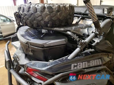Zdjęcie 6 z 10 samochodu: 2024 CAN-AM MAVERICK X3 UTILITY VEHICLE VIN:3JBVDAV45RE000319 - miniatura