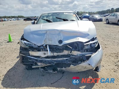 Piąte zdjęcie samochodu w środku: 2019 BMW 330XI VIN:WBA5R7C53KAJ84128 - miniatura