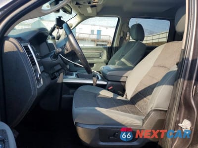 Zdjęcie 7 z 12 samochodu: 2018 RAM 1500 SLT VIN:1C6RR7LT4JS107836 - miniatura