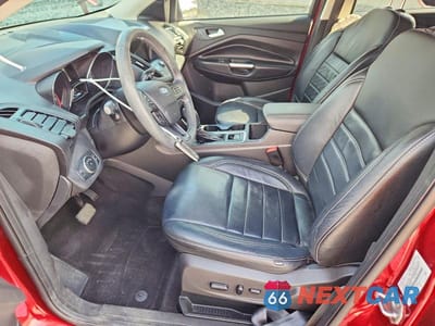 Zdjęcie 7 z 13 samochodu: 2019 FORD ESCAPE SE VIN:1FMCU0GD2KUC46470 - miniatura