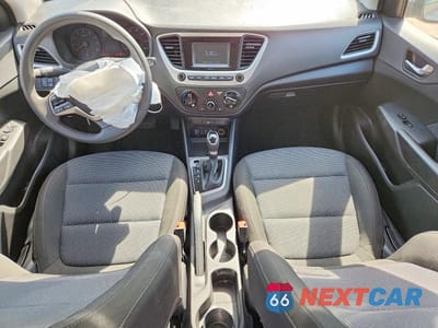 Zdjęcie 8 z 12 samochodu: 2022 HYUNDAI ACCENT SE VIN:3KPC24A69NE180093 - miniatura