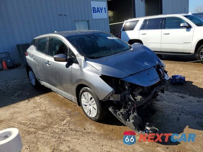 Czwarte zdjęcie samochodu z boku: 2023 NISSAN LEAF S VIN:1N4AZ1BV4PC557548 - miniatura