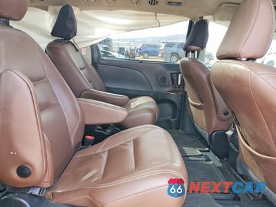 Zdjęcie 11 z 13 samochodu: 2019 TOYOTA SIENNA LIMITED PREMIUM 7-PASSENGER VIN:5TDDZ3DC4KS223803 - miniatura