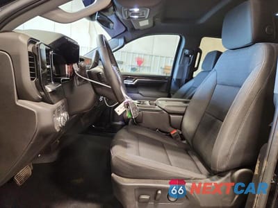 Zdjęcie 7 z 11 samochodu: 2024 GMC SIERRA K1500 SLE VIN:3GTPUBEKXRG428613 - miniatura