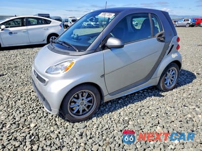 Główne zdjęcie samochodu: 2016 SMART CARS FORTWO VIN:WMEEJ9AA7GK845359 - miniatura