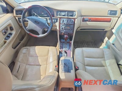 Zdjęcie 8 z 11 samochodu: 2000 VOLVO V70 XC VIN:YV1LZ56D6Y2738809 - miniatura