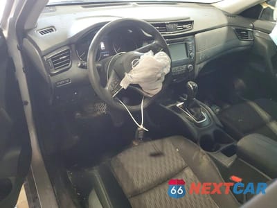 Zdjęcie 8 z 12 samochodu: 2018 NISSAN ROGUE S VIN:KNMAT2MV1JP580283 - miniatura