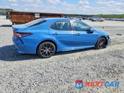 Trzecie zdjęcie samochodu z tyłu: 2023 TOYOTA CAMRY SE VIN:4T1G11AK0PU139304 - miniatura