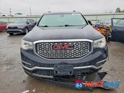 Piąte zdjęcie samochodu w środku: 2018 GMC ACADIA DENALI VIN:1GKKNXLS3JZ164246 - miniatura