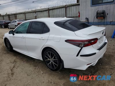 Drugie zdjęcie samochodu z przodu: 2022 TOYOTA CAMRY HYBRID SE VIN:4T1S31AK6NU591243 - miniatura