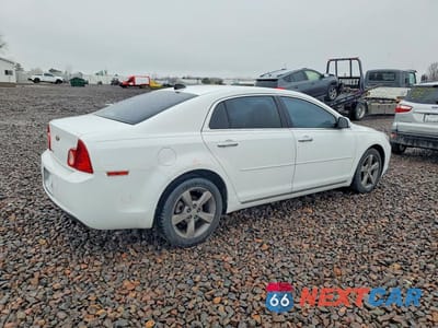 Trzecie zdjęcie samochodu z tyłu: 2012 CHEVROLET MALIBU 1LT VIN:1G1ZC5E00CF342370 - miniatura