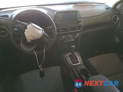 Zdjęcie 8 z 12 samochodu: 2020 HYUNDAI KONA SE VIN:KM8K12AA6LU432898 - miniatura