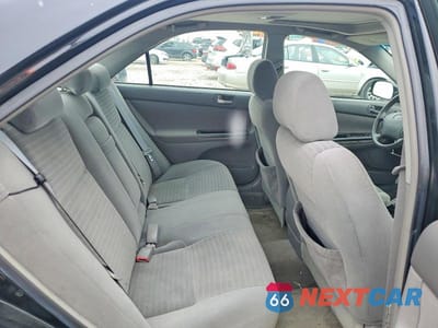 Zdjęcie 10 z 12 samochodu: 2005 TOYOTA CAMRY LE VIN:4T1BE32K25U621276 - miniatura