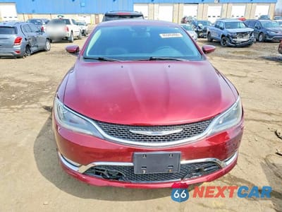 Piąte zdjęcie samochodu w środku: 2015 CHRYSLER 200 C VIN:1C3CCCCB6FN742583 - miniatura