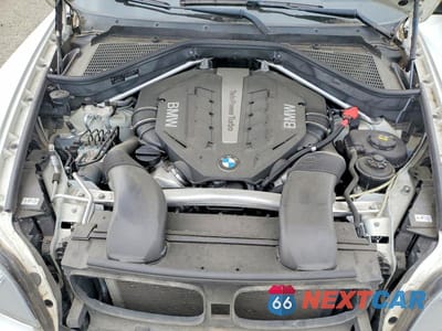 Zdjęcie 12 z 12 samochodu: 2013 BMW X5 XDRIVE50I VIN:5UXZV8C51D0C17255 - miniatura