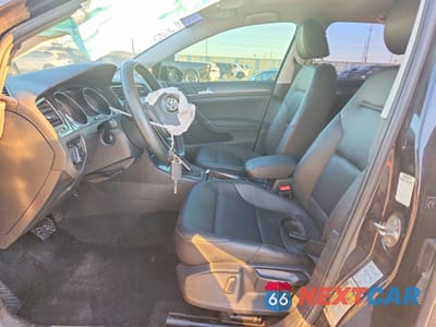 Zdjęcie 7 z 14 samochodu: 2021 VOLKSWAGEN GOLF VIN:3VWG57AUXMM006365 - miniatura