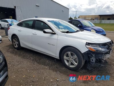 Czwarte zdjęcie samochodu z boku: 2023 CHEVROLET MALIBU LT VIN:1G1ZD5ST9PF191210 - miniatura