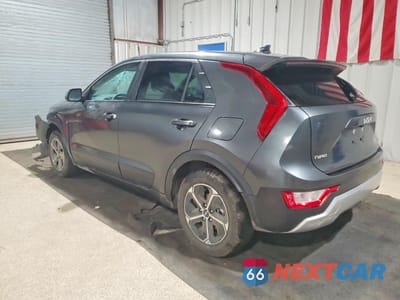 Drugie zdjęcie samochodu z przodu: 2026 KIA NIRO LX VIN:KNDCP3LE3T5325444 - miniatura