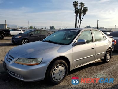2002 HONDA ACCORD LX 3HGCG66522G701797 - główne zdjęcie licytacji z USA - miniatura
