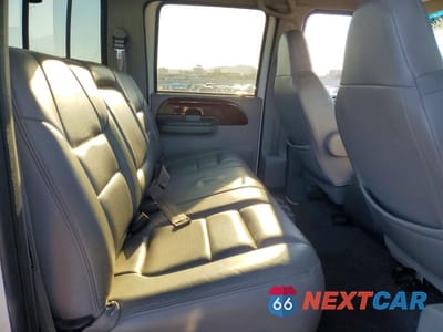 Zdjęcie 10 z 12 samochodu: 2001 FORD F350 SUPER DUTY VIN:1FTWW32F21EC31496 - miniatura