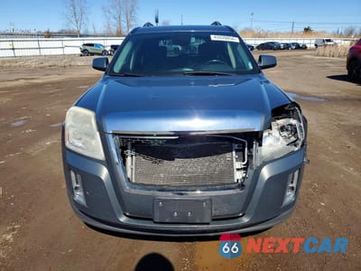 Piąte zdjęcie samochodu w środku: 2013 GMC TERRAIN SLE VIN:2GKALSEKXD6204579 - miniatura