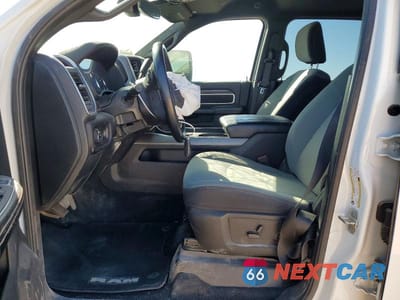 Zdjęcie 7 z 11 samochodu: 2024 RAM 2500 BIG HORN VIN:3C6UR5DL8RG156294 - miniatura