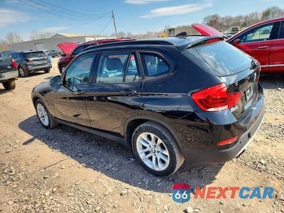 Drugie zdjęcie samochodu z przodu: 2015 BMW X1 XDRIVE28I VIN:WBAVL1C55FVY30816 - miniatura