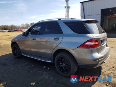 Drugie zdjęcie samochodu z przodu: 2015 MERCEDES-BENZ ML 350 4MATIC VIN:4JGDA5HB1FA467556 - miniatura