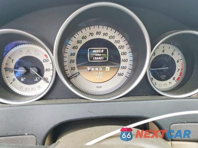 Zdjęcie 9 z 11 samochodu: 2012 MERCEDES-BENZ C 250 VIN:WDDGF4HB1CR192450 - miniatura