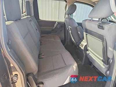Zdjęcie 10 z 12 samochodu: 2014 NISSAN TITAN SV VIN:1N6AA0EC5EN514051 - miniatura