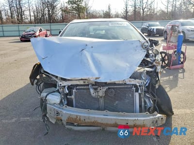 Piąte zdjęcie samochodu w środku: 2013 TOYOTA PRIUS C TWO VIN:JTDKDTB34D1528209 - miniatura