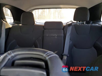 Zdjęcie 10 z 13 samochodu: 2019 JEEP CHEROKEE LATITUDE VIN:1C4PJLCB0KD134481 - miniatura