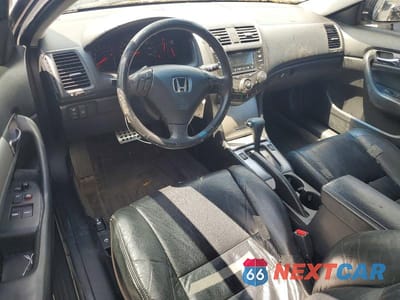 Zdjęcie 8 z 12 samochodu: 2003 HONDA ACCORD EX VIN:1HGCM82683A027156 - miniatura