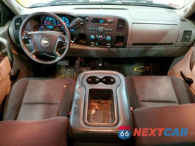 Zdjęcie 8 z 11 samochodu: 2011 CHEV SILVERADO VIN:1GCRKPE38BZ306455 - miniatura