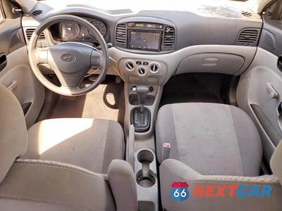 Zdjęcie 8 z 12 samochodu: 2008 HYUNDAI ACCENT GS VIN:KMHCM36C58U102897 - miniatura