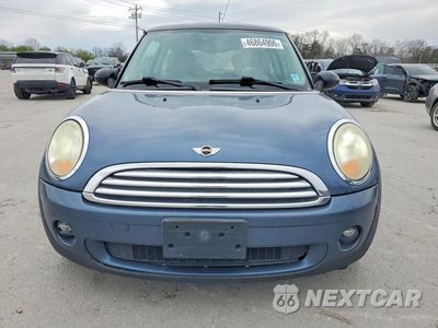 Piąte zdjęcie samochodu w środku: 2010 MINI COOPER VIN:WMWMF3C57ATZ67081 - miniatura