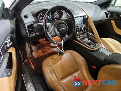 Zdjęcie 8 z 11 samochodu: 2016 JAGUAR F-TYPE S VIN:SAJWA6FU9G8K29813 - miniatura
