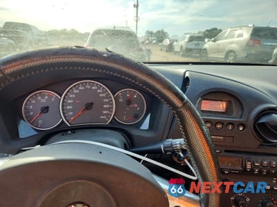 Zdjęcie 9 z 11 samochodu: 2008 PONTIAC GRAND PRIX VIN:2G2WP552X81139165 - miniatura