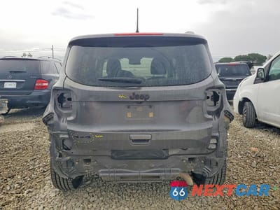 Zdjęcie 6 z 13 samochodu: 2018 JEEP RENEGADE LATITUDE VIN:ZACCJBBH1JPH32397 - miniatura