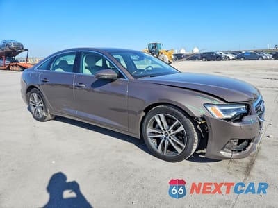 Czwarte zdjęcie samochodu z boku: 2022 AUDI A6 PREMIUM PLUS VIN:WAUE3BF29NN014584 - miniatura