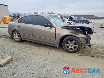 Czwarte zdjęcie samochodu z boku: 2005 NISSAN ALTIMA 2.5 VIN:1N4AL11D85C138979 - miniatura