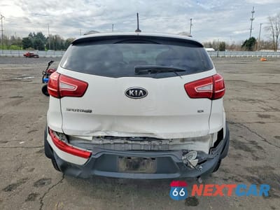 Zdjęcie 6 z 11 samochodu: 2011 KIA SPORTAGE EX VIN:KNDPCCA2XB7070624 - miniatura