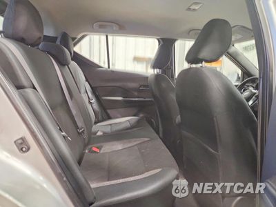 Zdjęcie 10 z 13 samochodu: 2020 NISSAN KICKS SV VIN:3N1CP5CV8LL514363 - miniatura
