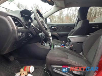 Zdjęcie 7 z 13 samochodu: 2021 JEEP CHEROKEE LATITUDE VIN:1C4PJMCB9MD212894 - miniatura