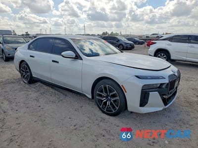 Czwarte zdjęcie samochodu z boku: 2024 BMW 740 I VIN:WBA23EH06RCP82069 - miniatura