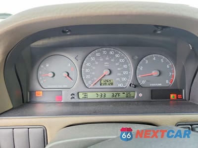 Zdjęcie 9 z 13 samochodu: 1998 VOLVO V70 T5 TURBO VIN:YV1LW5371W2414378 - miniatura