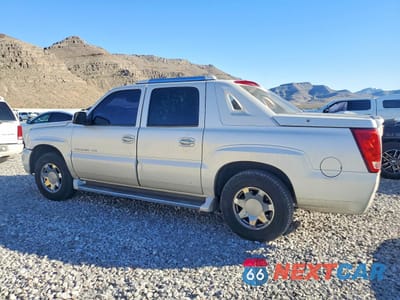 Drugie zdjęcie samochodu z przodu: 2004 CADILLAC ESCALADE EXT VIN:3GYEK62N04G124518 - miniatura