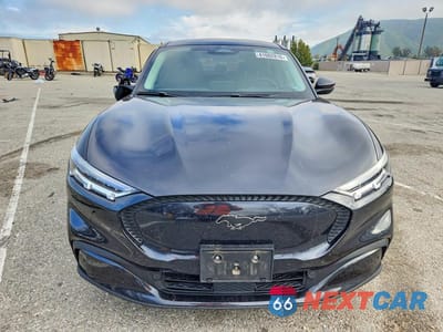 Piąte zdjęcie samochodu w środku: 2021 FORD MUSTANG MACH-E SELECT VIN:3FMTK1RM9MMA45262 - miniatura